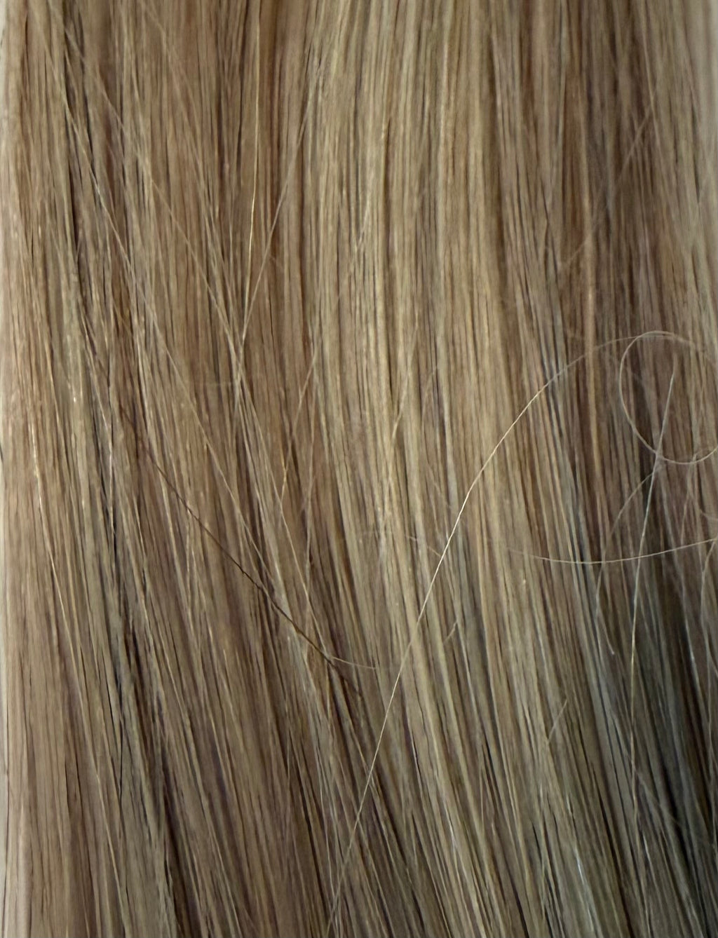 Signature Sew-In Wefts — Mocha Champagne Highlighted Bronde | Levels 5–8–10