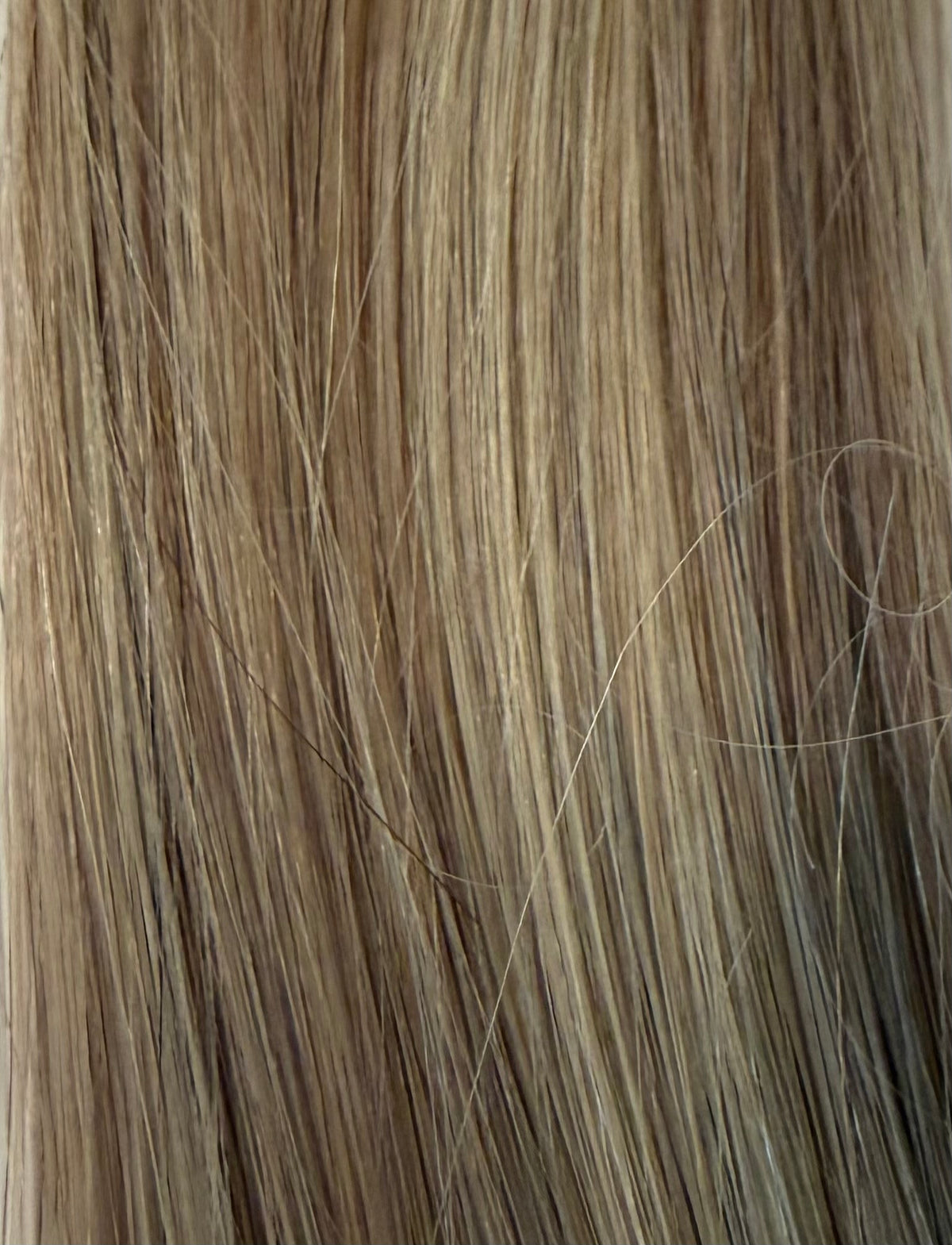 Signature Sew-In Wefts — Mocha Champagne Highlighted Bronde | Levels 5–8–10